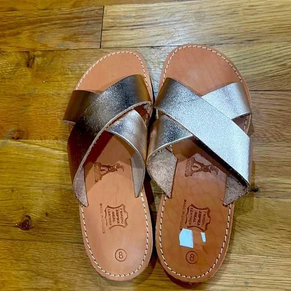 Handmade leather women’s sandals - Picture 1 of 3